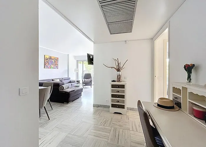 Chateau De La Κάννες